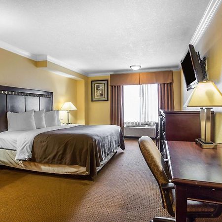 Quality Inn & Suites Bell Gardens-Los Angeles Екстер'єр фото