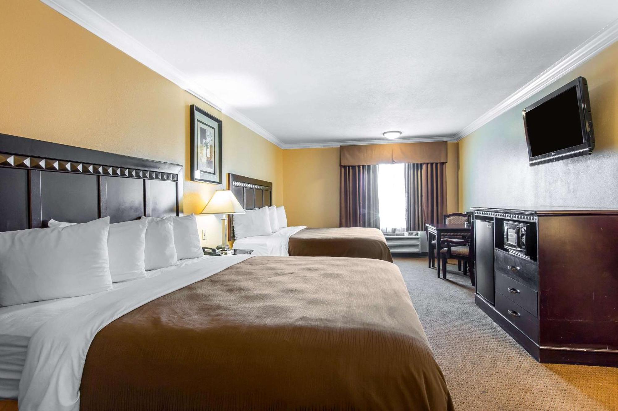 Quality Inn & Suites Bell Gardens-Los Angeles Екстер'єр фото