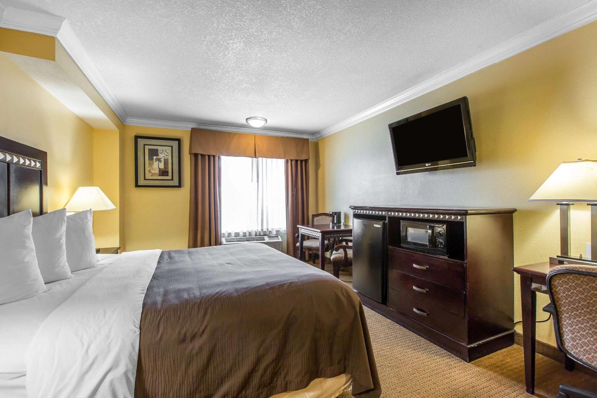 Quality Inn & Suites Bell Gardens-Los Angeles Екстер'єр фото