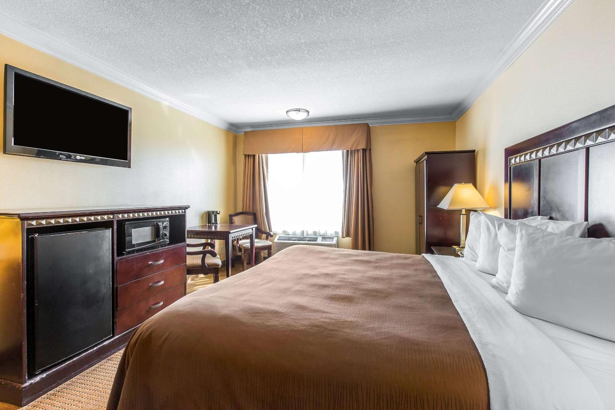 Quality Inn & Suites Bell Gardens-Los Angeles Екстер'єр фото